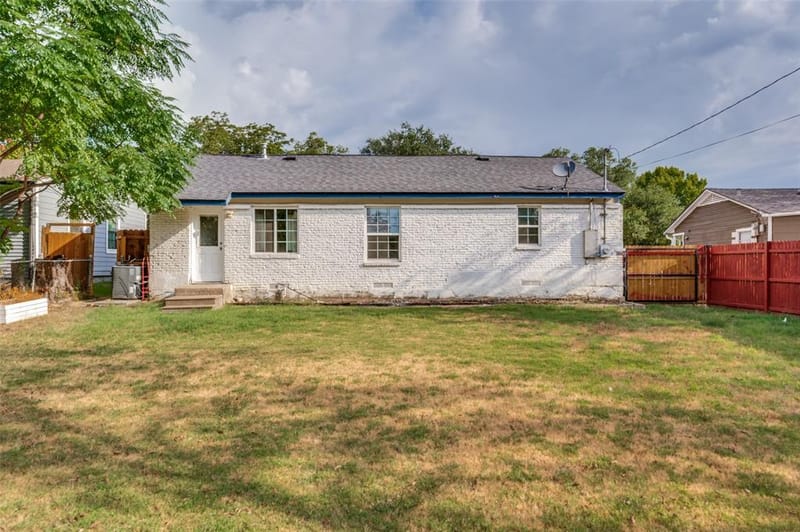2614 Valwood Parkway, Farmers Branch TX 75234 - Photo 25