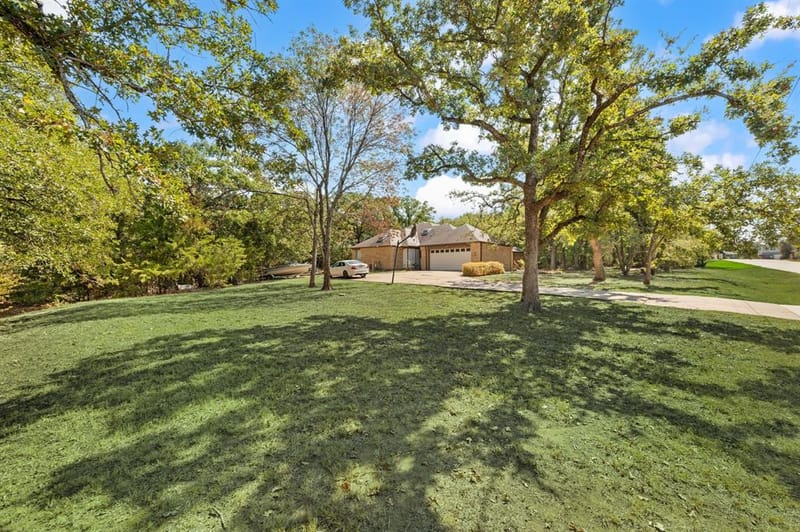 1653 creekside Drive, Southlake TX 76092 - Photo 16