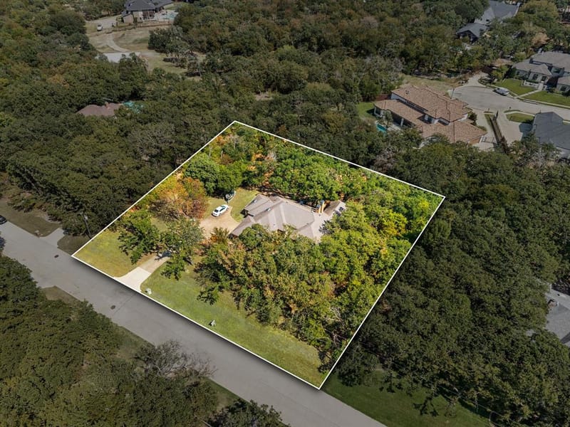 1653 creekside Drive, Southlake TX 76092 - Photo 18
