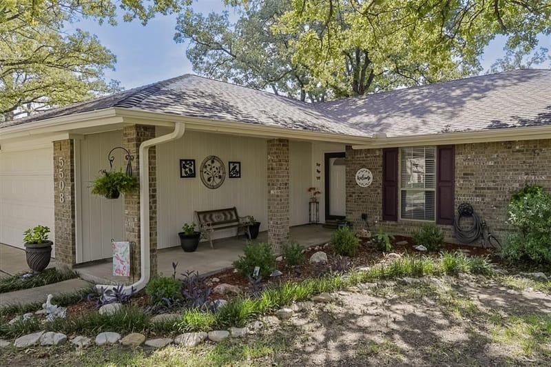 5508 Grissom Drive, Arlington TX 76016 - Photo 3