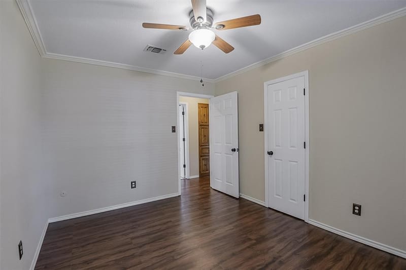 5508 Grissom Drive, Arlington TX 76016 - Photo 19