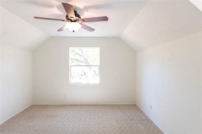 8708 Flicker Lane, Dallas TX 75238 - Photo 23
