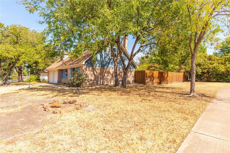 8708 Flicker Lane, Dallas TX 75238 - Photo 34