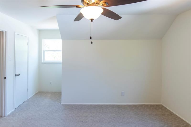 8708 Flicker Lane, Dallas TX 75238 - Photo 29