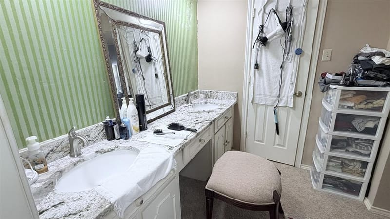 15929 Archwood Lane # 1035, Dallas TX 75248 - Photo 17