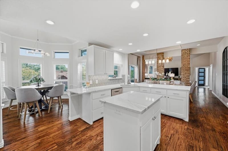 3908 Woodstock Drive, Colleyville TX 76034 - Photo 6