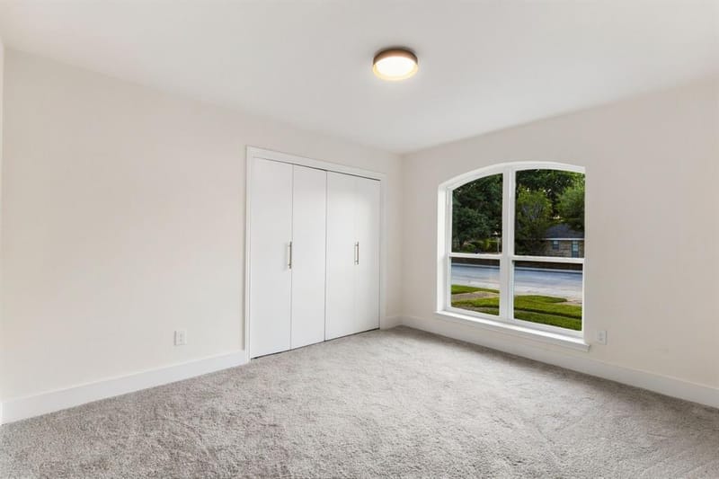 12804 Whispering Hills Drive, Dallas TX 75243 - Photo 37