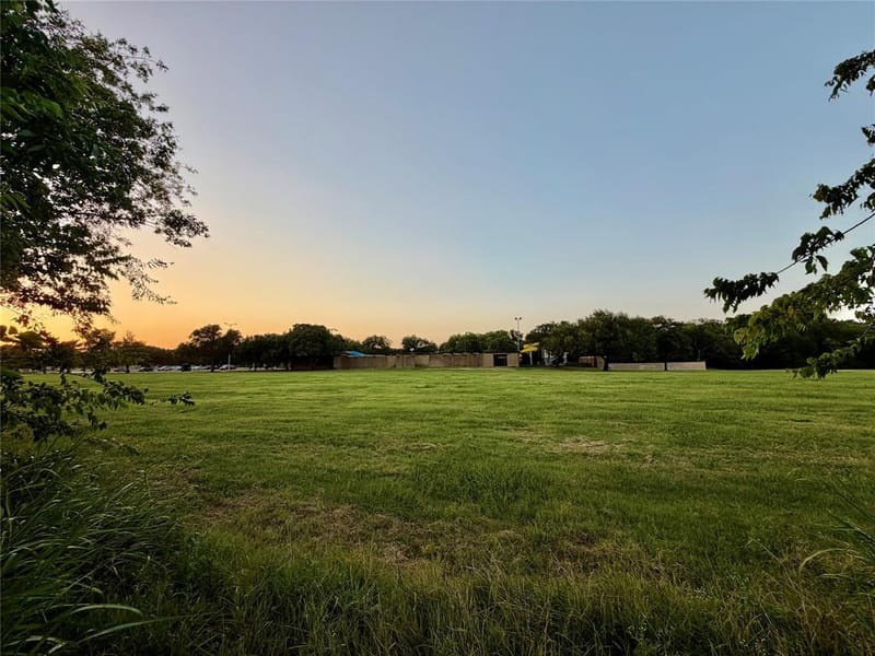 1209 Rosewood Hills Drive, Garland TX 75040 - Photo 25