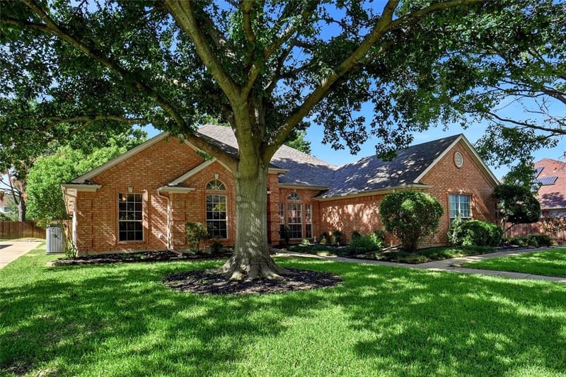 1703 Chretien Point Drive, Mansfield TX 76063 - Photo 2