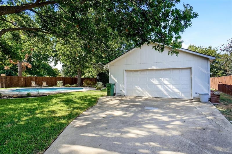 1703 Chretien Point Drive, Mansfield TX 76063 - Photo 36
