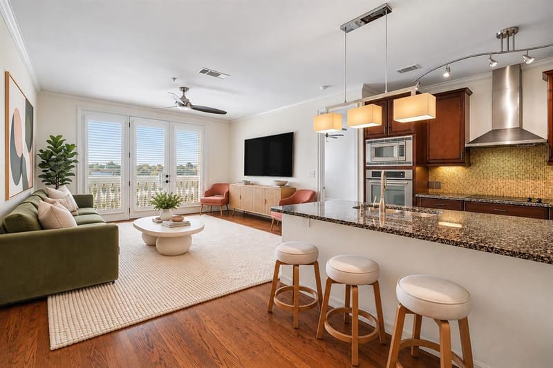 8616 Turtle Creek Boulevard # 323, Dallas TX 75225 - Photo 2