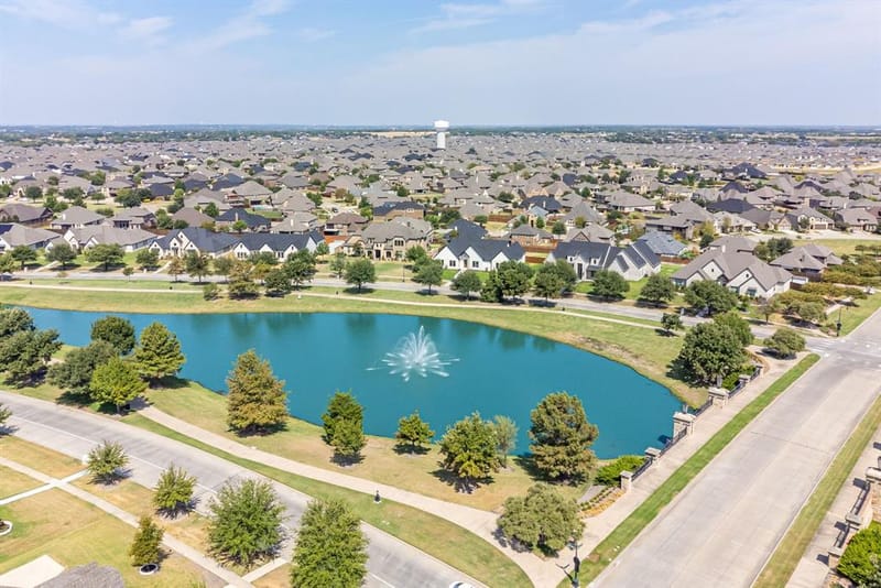 1100 Somerset Circle, Forney TX 75126 - Photo 34