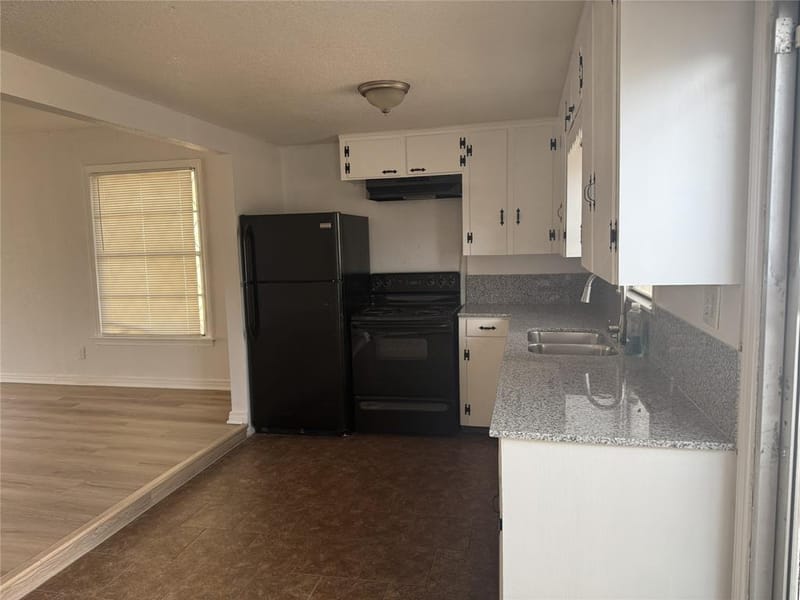 617 E Union Bower Road, Irving TX 75061 - Photo 5