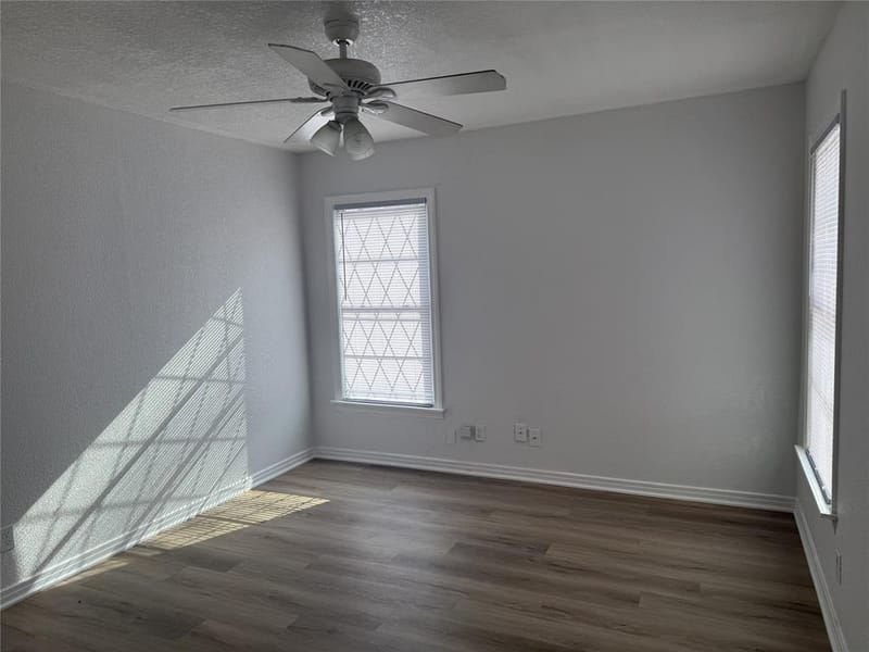 617 E Union Bower Road, Irving TX 75061 - Photo 8