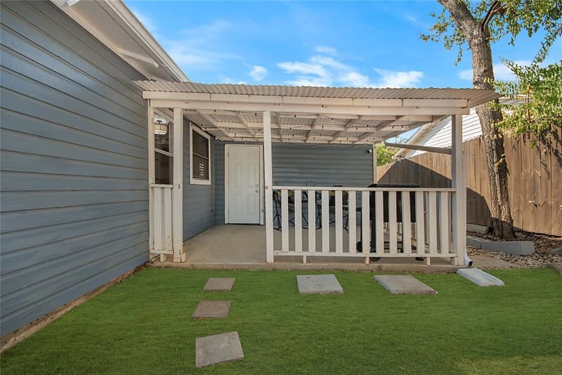 7241 Van Natta Lane, Fort Worth TX 76112 - Photo 24