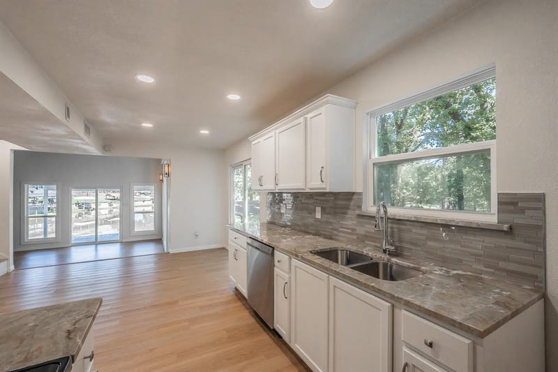 508 Harbor Drive S, Azle TX 76020 - Photo 16