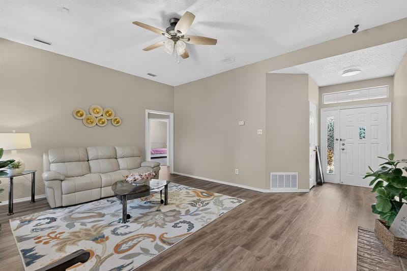 1517 Wesley Drive, Mesquite TX 75149 - Photo 4