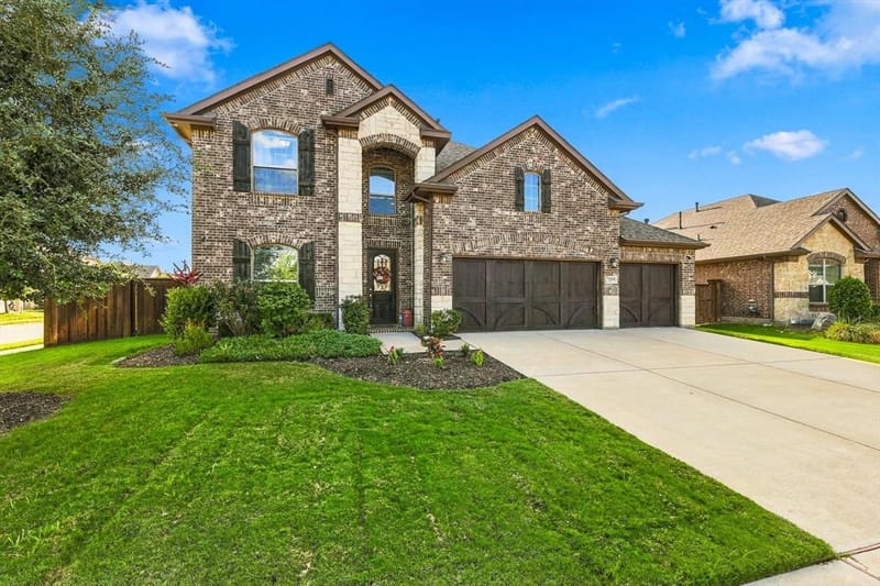 3214 Treyburn Lane, Mansfield TX 76084 - Photo 2