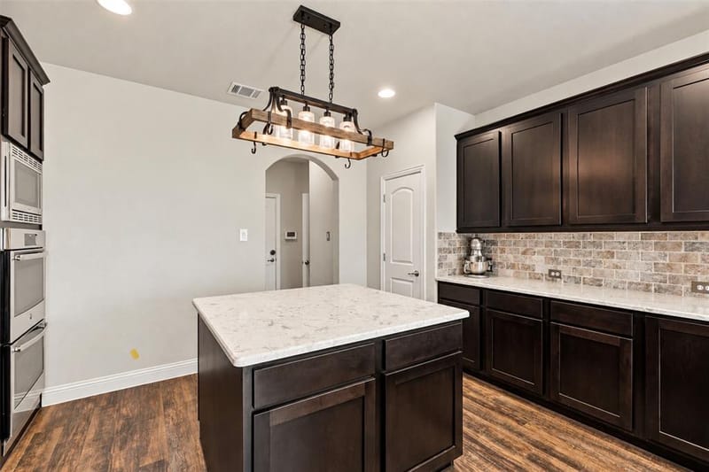 3214 Treyburn Lane, Mansfield TX 76084 - Photo 14