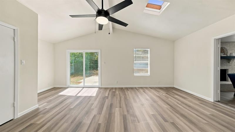 6820 Gary Lane, Fort Worth TX 76112 - Photo 23