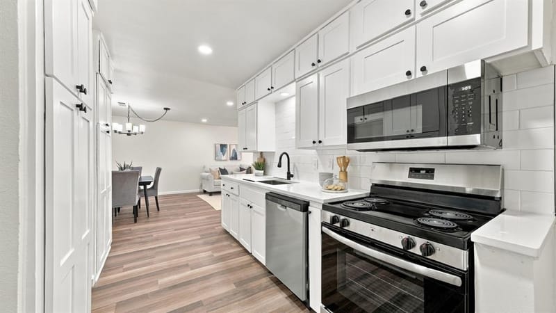 6820 Gary Lane, Fort Worth TX 76112 - Photo 13
