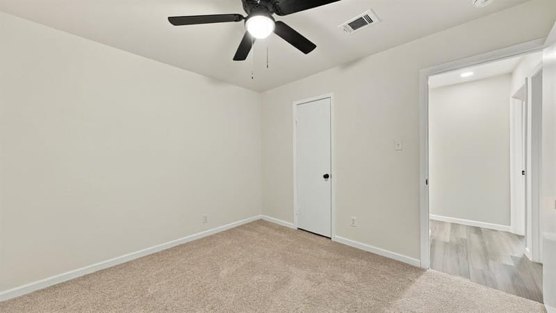 6820 Gary Lane, Fort Worth TX 76112 - Photo 32