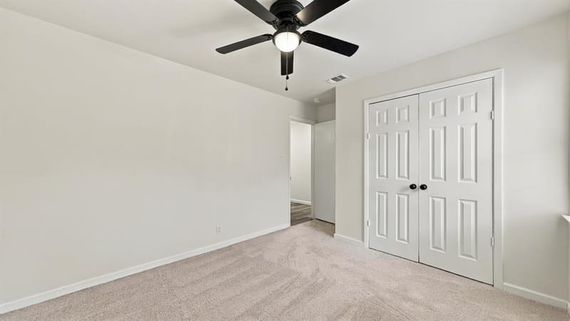 6820 Gary Lane, Fort Worth TX 76112 - Photo 34