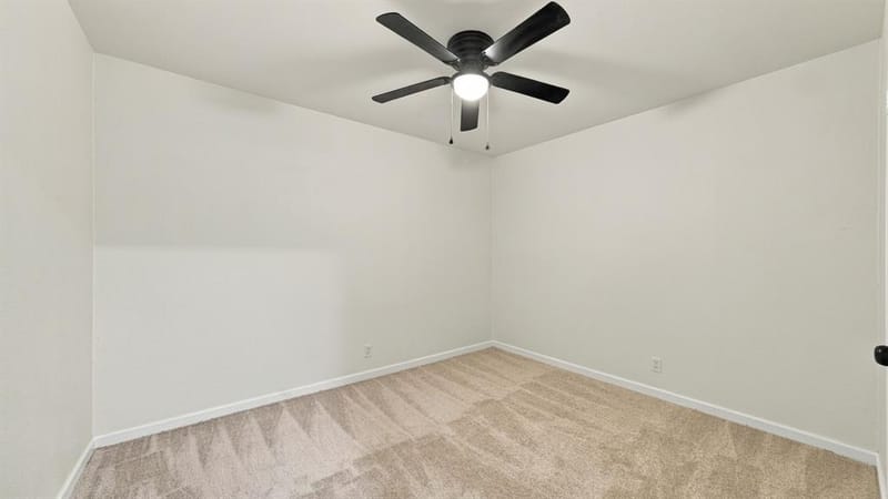 6820 Gary Lane, Fort Worth TX 76112 - Photo 31