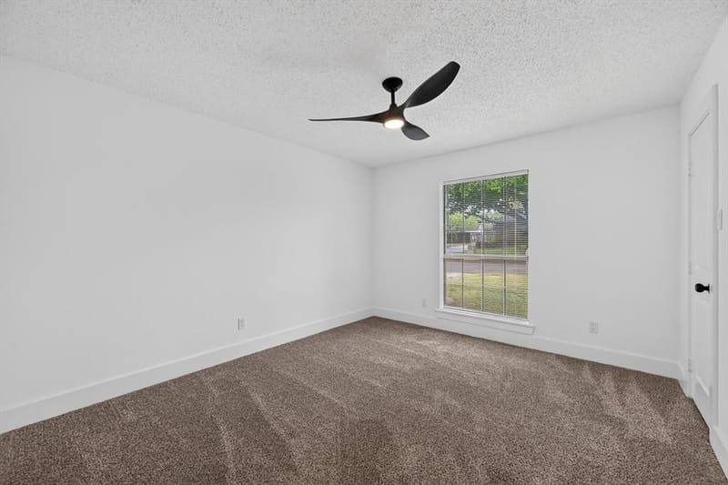 6804 Fair Meadows Drive, North Richland Hills TX 76182 - Photo 6