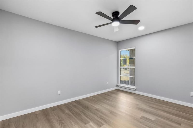 800 Netherland Drive, Arlington TX 76017 - Photo 24