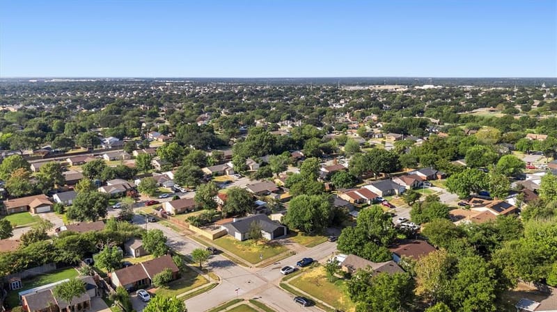 800 Netherland Drive, Arlington TX 76017 - Photo 30