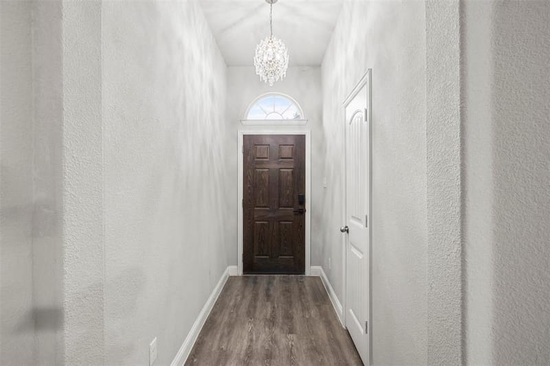 7512 Rose Crest Boulevard, Forest Hill TX 76140 - Photo 5