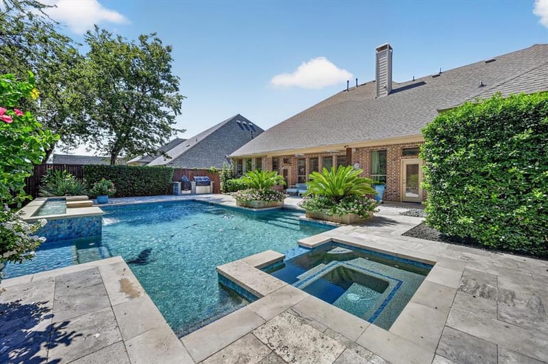 9432 Thornberry Lane, Dallas TX 75220 - Photo 2