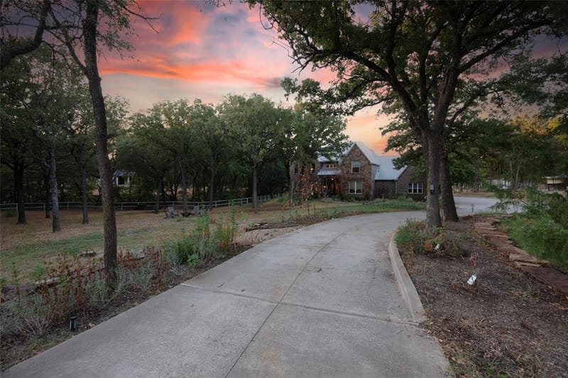 760 Amber Lane, Little Elm TX 75068 - Photo 5