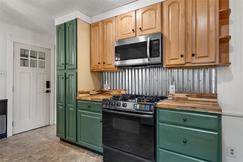 905 S Tyler, McGregor TX 76657 - Photo 8