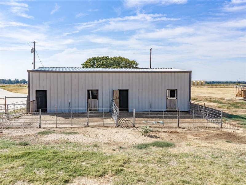 3914 Alamo Road, Bowie TX 76230 - Photo 28