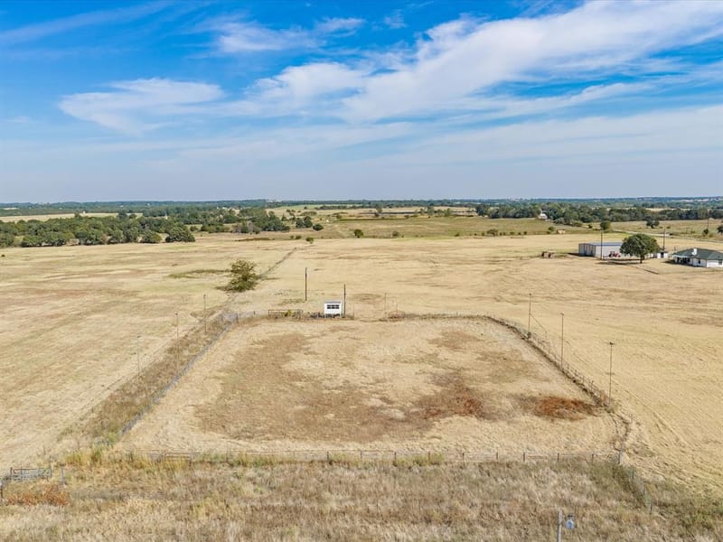 3914 Alamo Road, Bowie TX 76230 - Photo 37