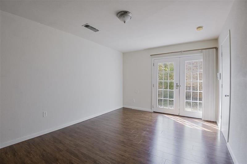 2210 Winter Sunday Way, Arlington TX 76012 - Photo 33