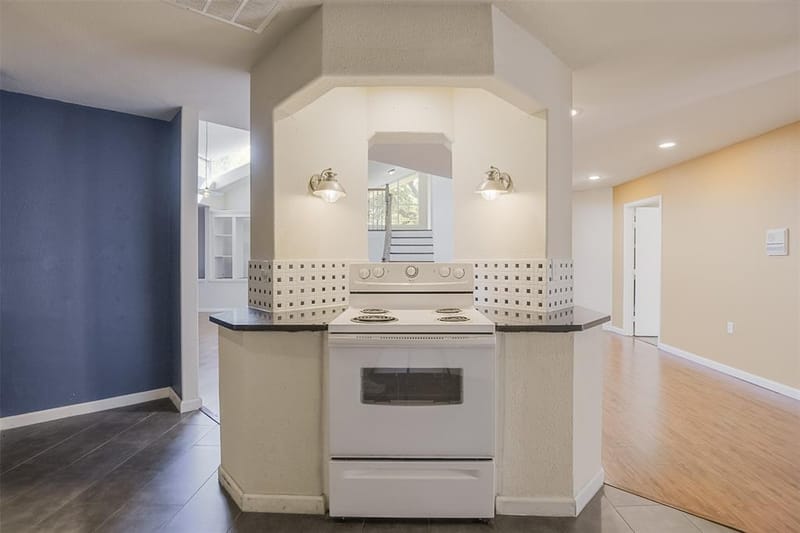 2210 Winter Sunday Way, Arlington TX 76012 - Photo 19