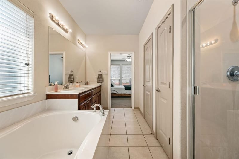 8255 Clarksprings Drive, Dallas TX 75236 - Photo 15