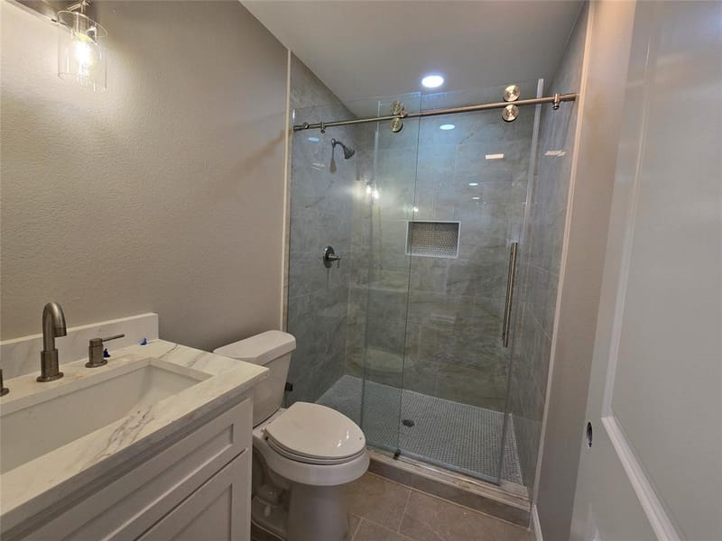 1128 W Bullock Street, Denison TX 75020 - Photo 7