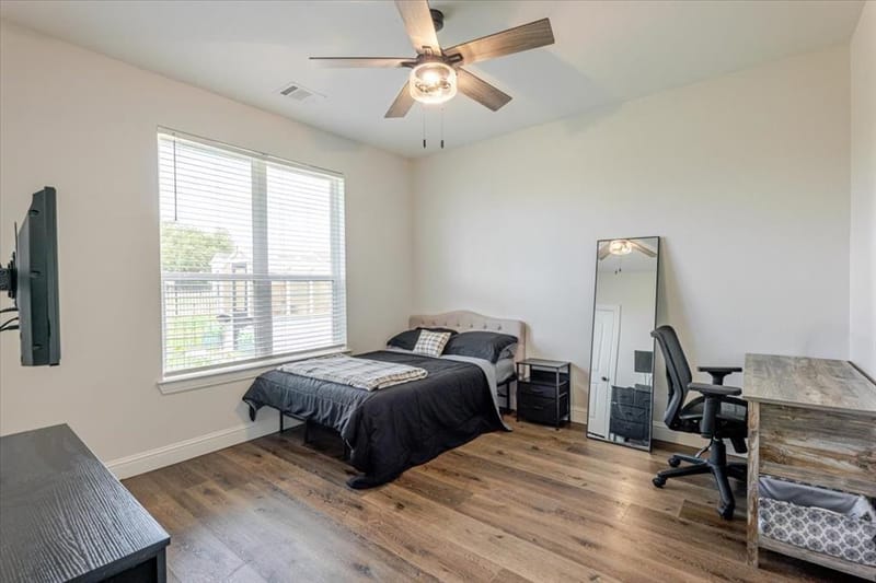 161 Helton Drive, Granbury TX 76049 - Photo 28