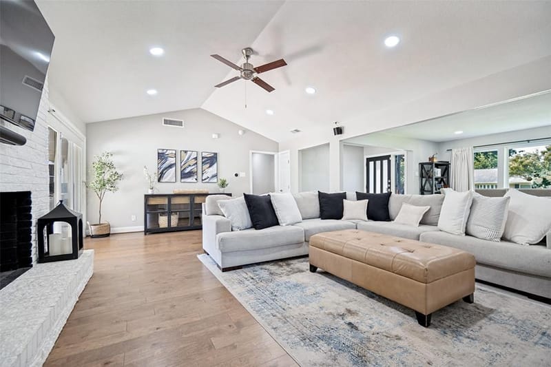4137 Candlenut Lane, Dallas TX 75244 - Photo 9