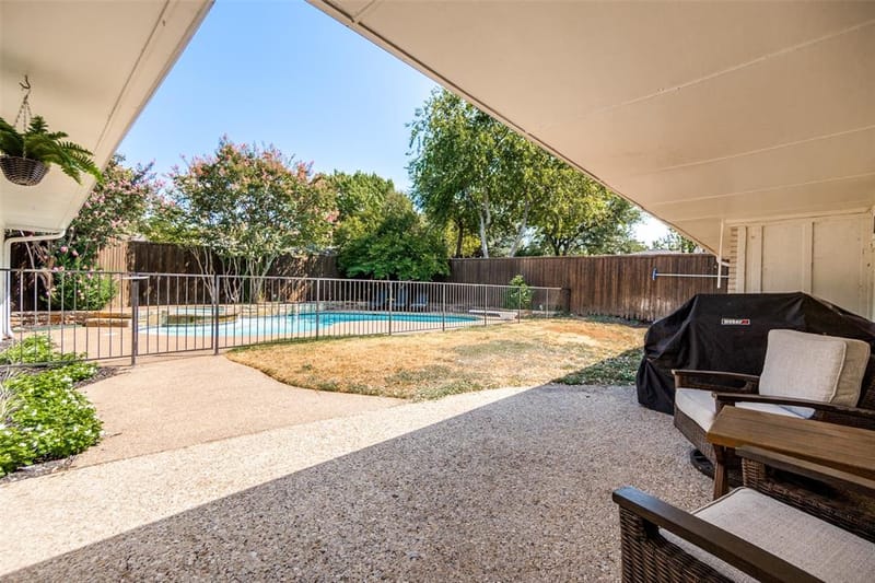 4137 Candlenut Lane, Dallas TX 75244 - Photo 29
