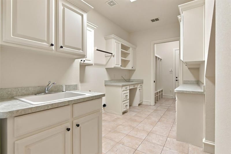 7004 Cherrybark Lane, North Richland Hills TX 76182 - Photo 24