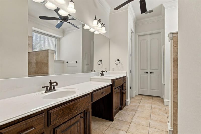 7004 Cherrybark Lane, North Richland Hills TX 76182 - Photo 29