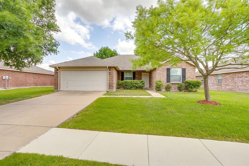 1313 Lauren Drive, Burleson TX 76028 - Photo 2