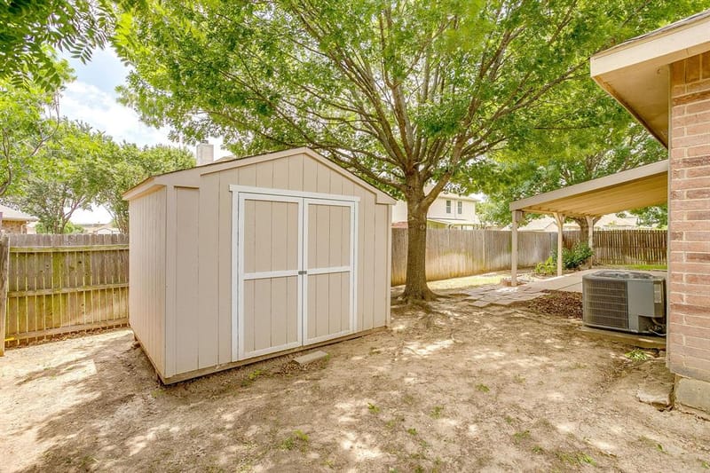 1313 Lauren Drive, Burleson TX 76028 - Photo 36