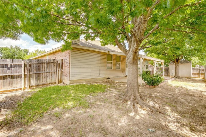 1313 Lauren Drive, Burleson TX 76028 - Photo 38