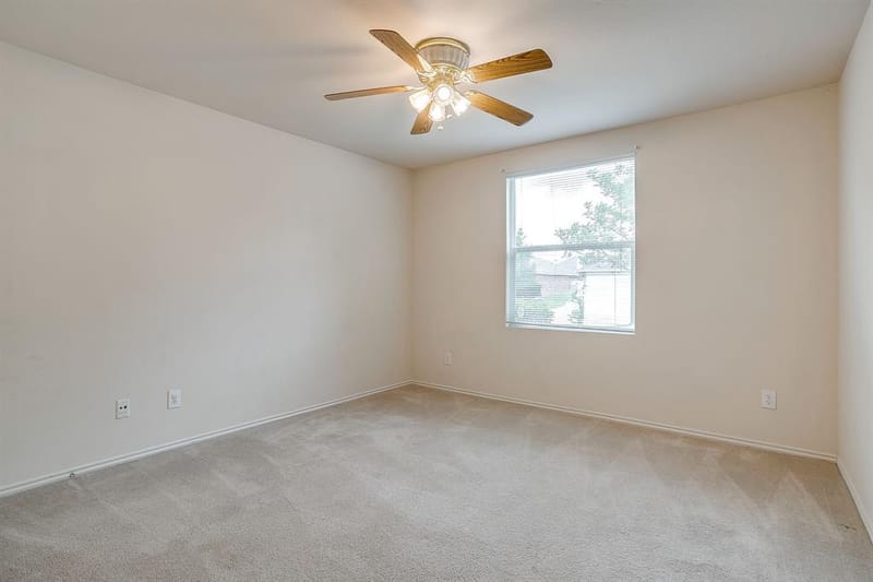 1313 Lauren Drive, Burleson TX 76028 - Photo 31